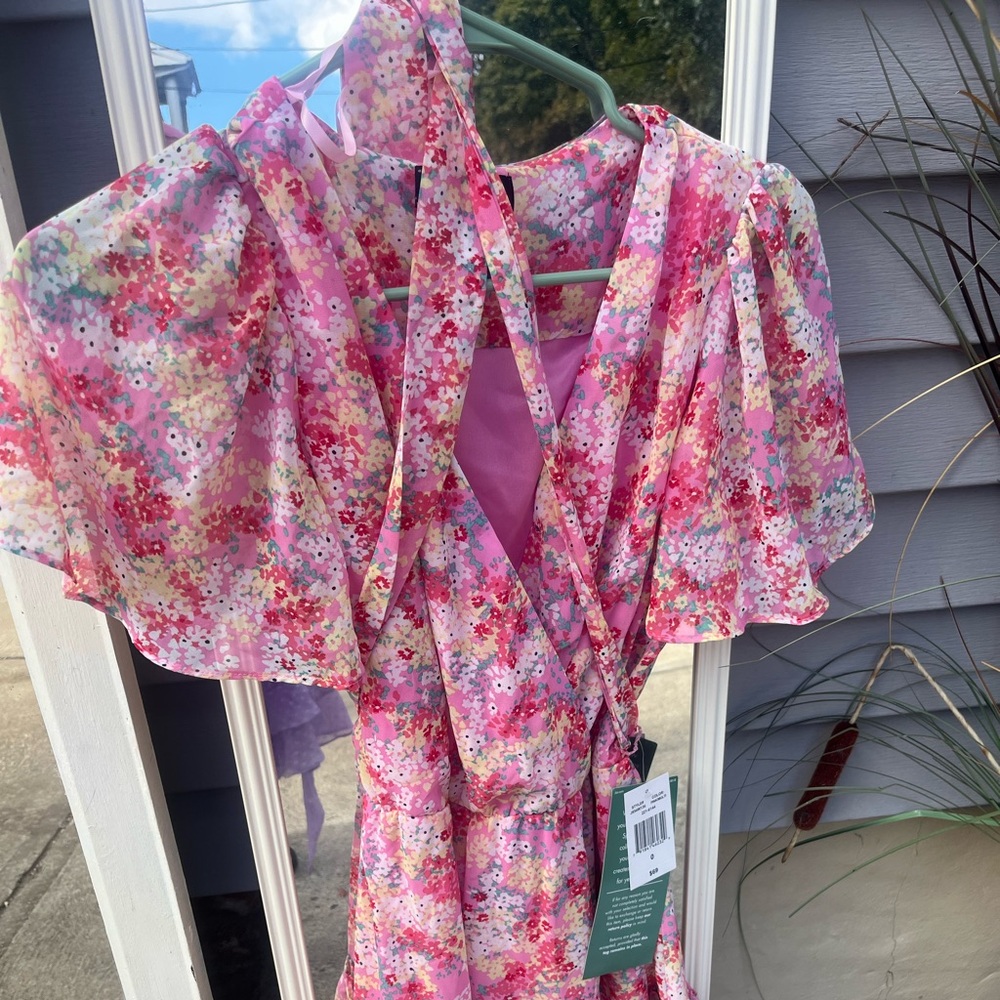 B. Smart Vibrant Pink Floral Asymmetrical Dress